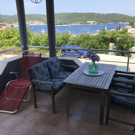 Vila Sunce Vis Exteriér fotografie