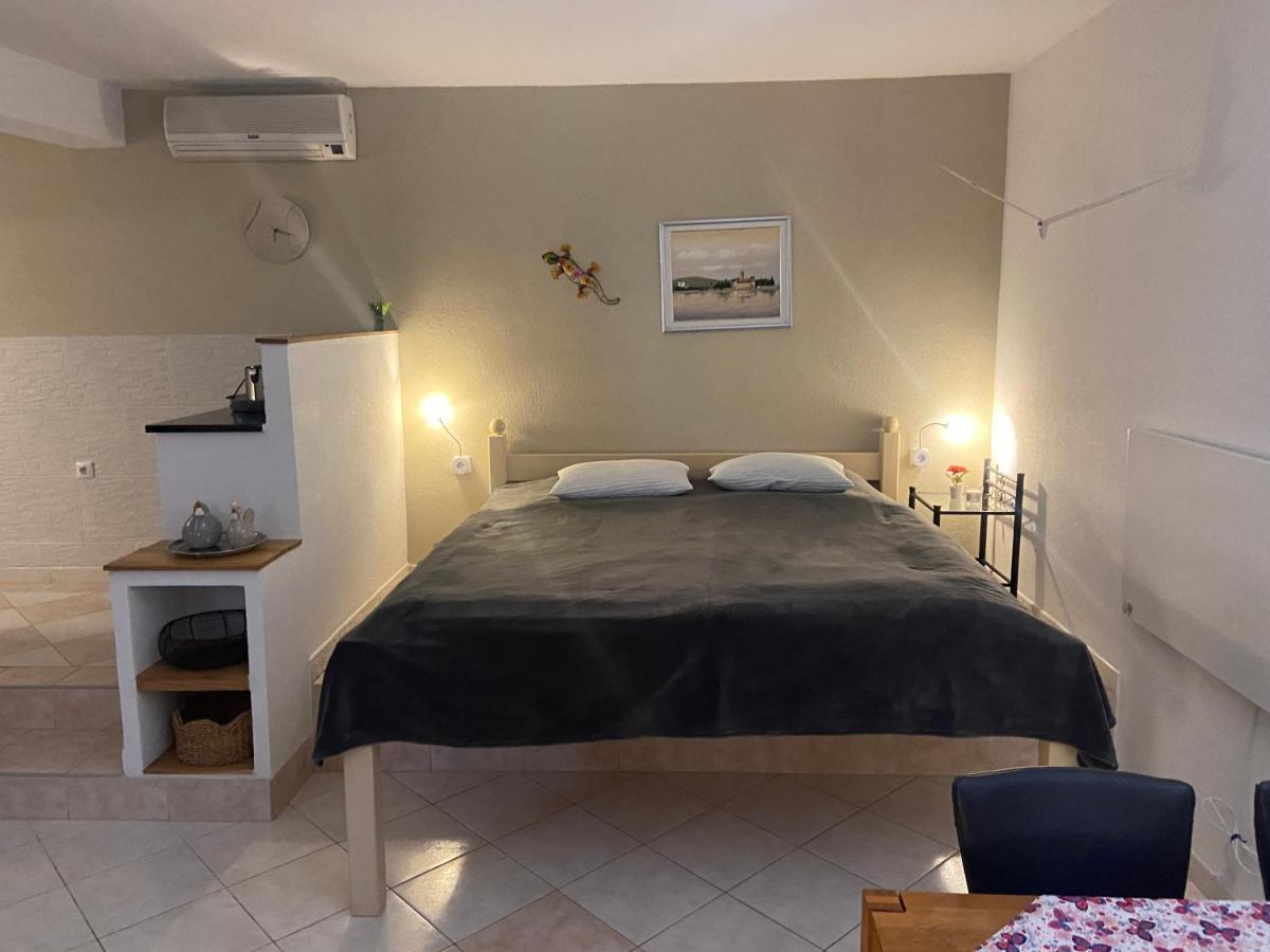Vila Sunce Vis Exteriér fotografie